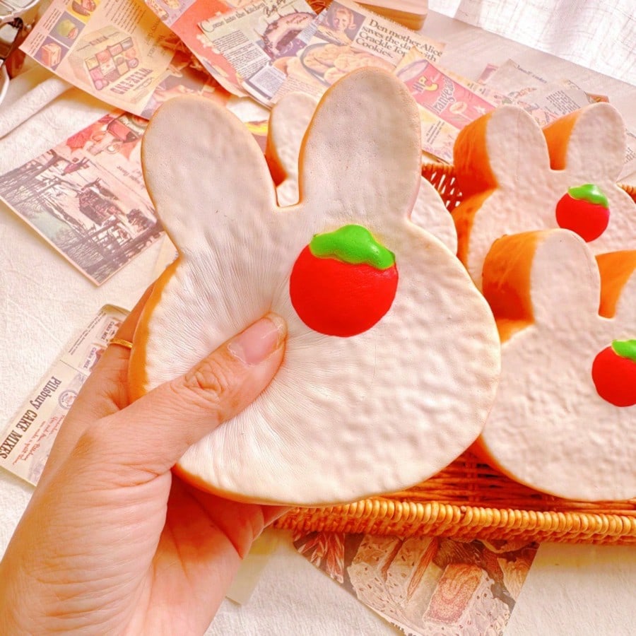 Gaming Accessories Toys - 1pc Latest Realistic Squishy Bread Slow